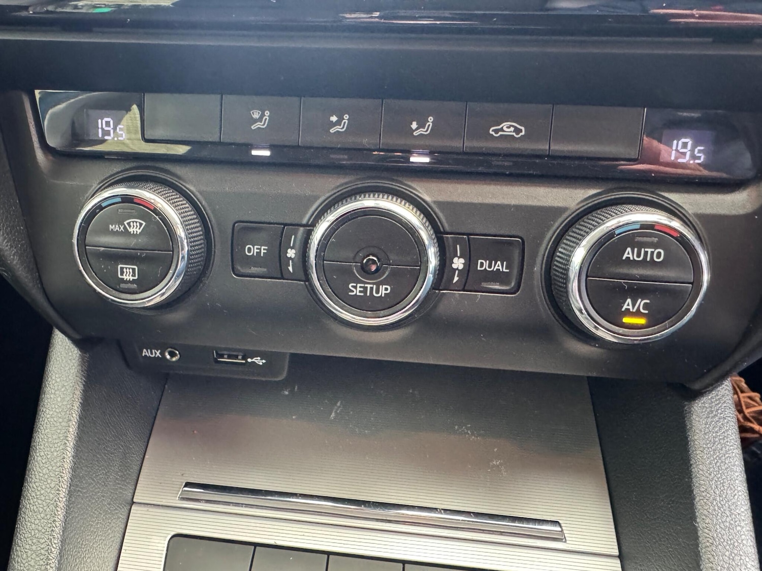 Used Skoda Octavia 2015 for sale - 76473923: Photo 24