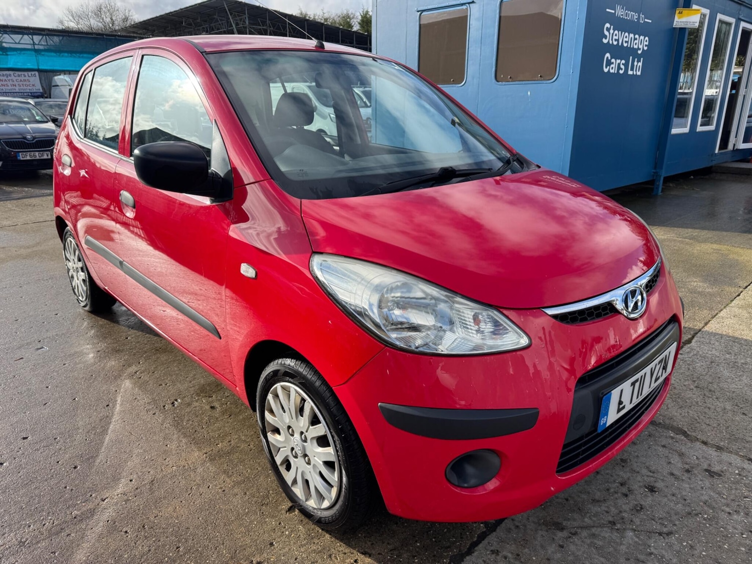Used Hyundai i10 2011 for sale - 77396609: Photo 2