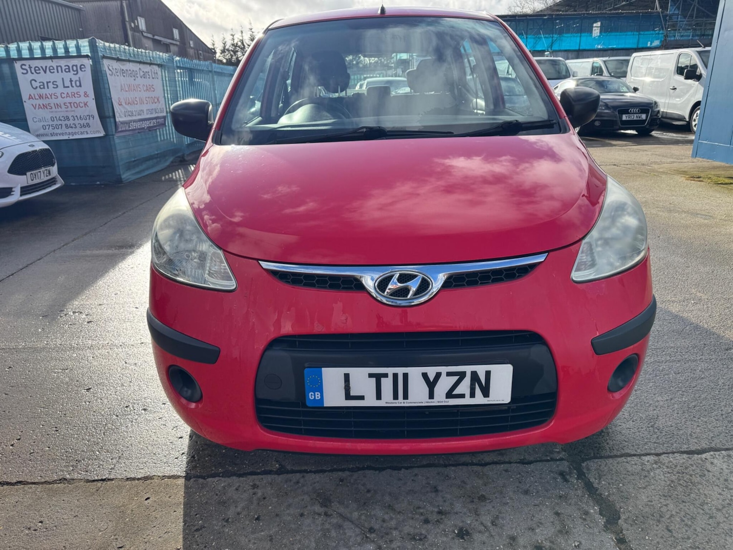 Used Hyundai i10 2011 for sale - 77396609: Photo 7