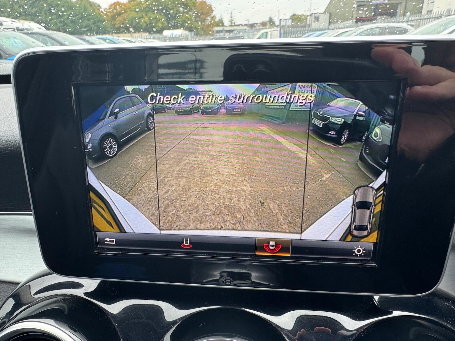 Used Mercedes-Benz C Class 2015 for sale - 76085456: Photo 12