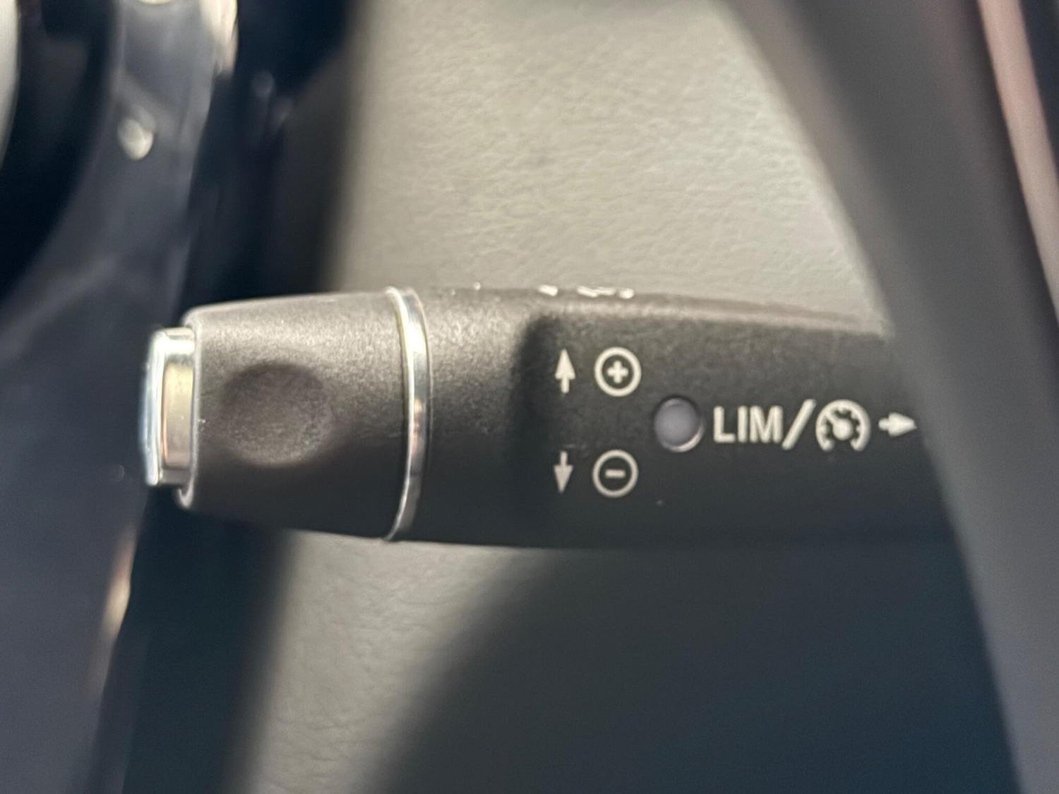 Used Mercedes-Benz C Class 2015 for sale - 76085456: Photo 29