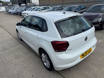 Used Volkswagen Polo 2019 for sale - 78590485: Photo