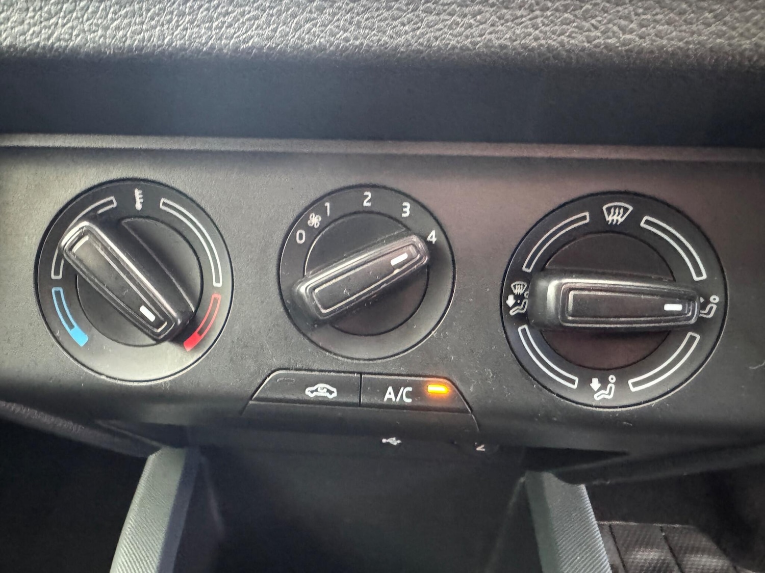 Used Skoda Fabia 2019 for sale - 76094458: Photo 10