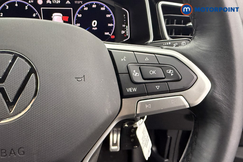 Used Volkswagen T-Roc 2024 for sale - 76933776: Photo 16