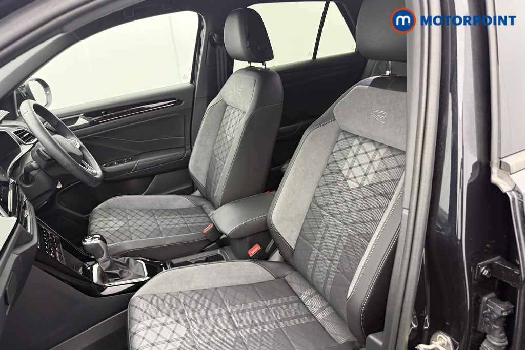 Used Volkswagen T-Roc 2024 for sale - 76933776: Photo 22