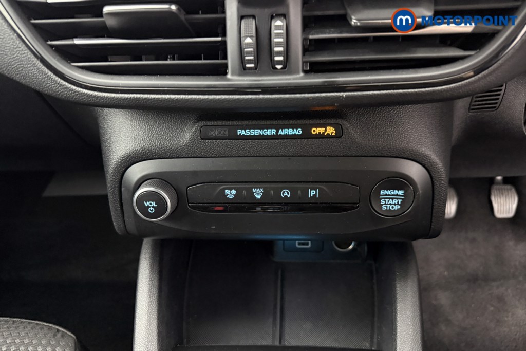 Used Ford Focus 2023 for sale - 76255606: Photo 18