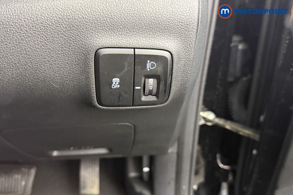 Used Hyundai i10 for sale - 77364622: Photo 22