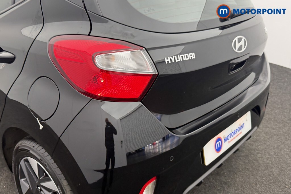 Used Hyundai i10 for sale - 77364622: Photo 32