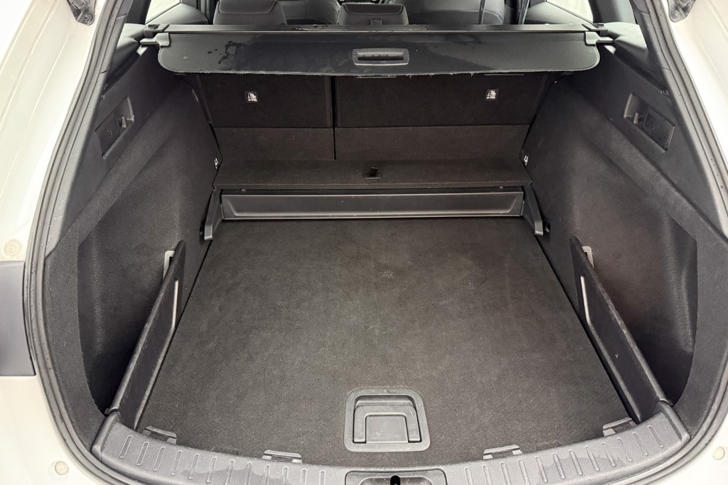 Vehicle 33