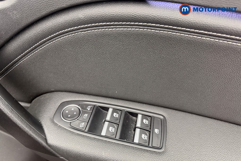 Used Renault Captur 2024 for sale - 76682009: Photo 12