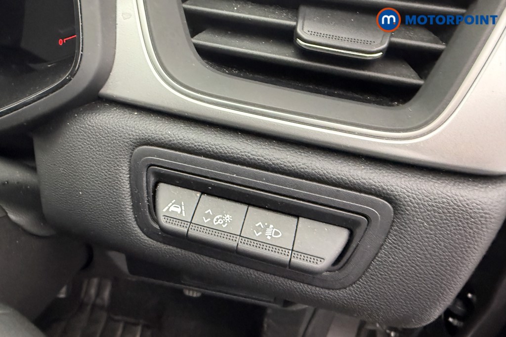 Used Renault Captur 2024 for sale - 76682009: Photo 13