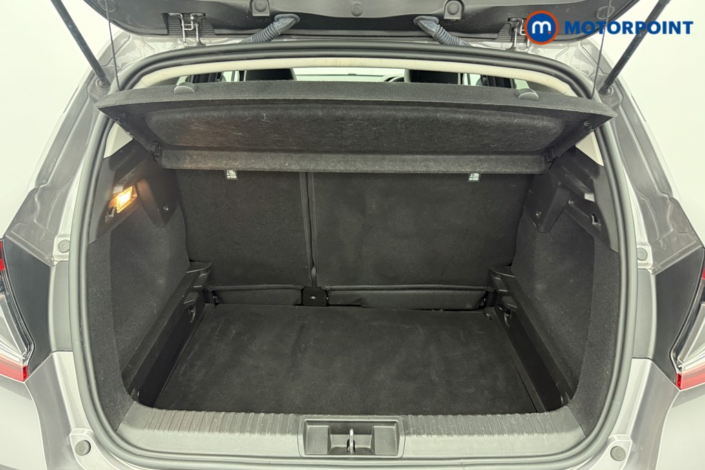 Used Renault Captur 2024 for sale - 76682009: Photo 9