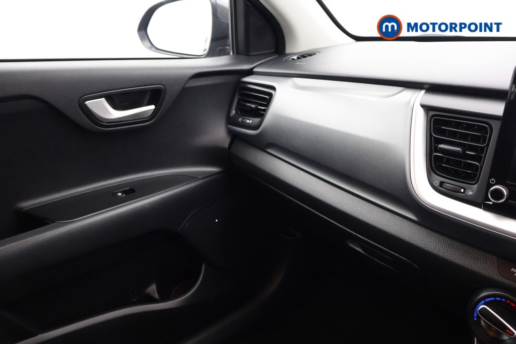 Used Kia Stonic 2022 for sale - 77641518: Photo 12