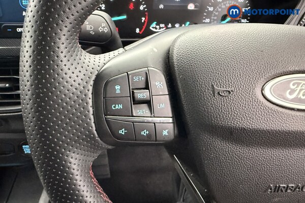 Used Ford Focus 2023 for sale - 76046816: Photo 20