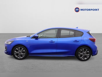 Used Ford Focus 2023 for sale - 76046816: Photo 4