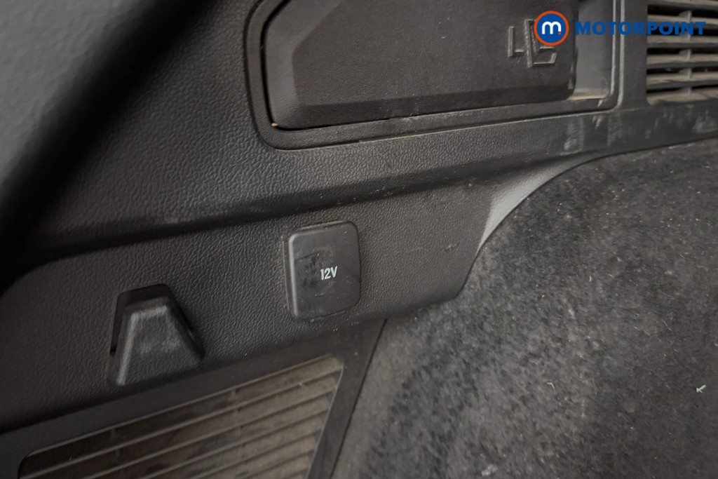 Used Ford Kuga 2021 for sale - 76303280: Photo 38