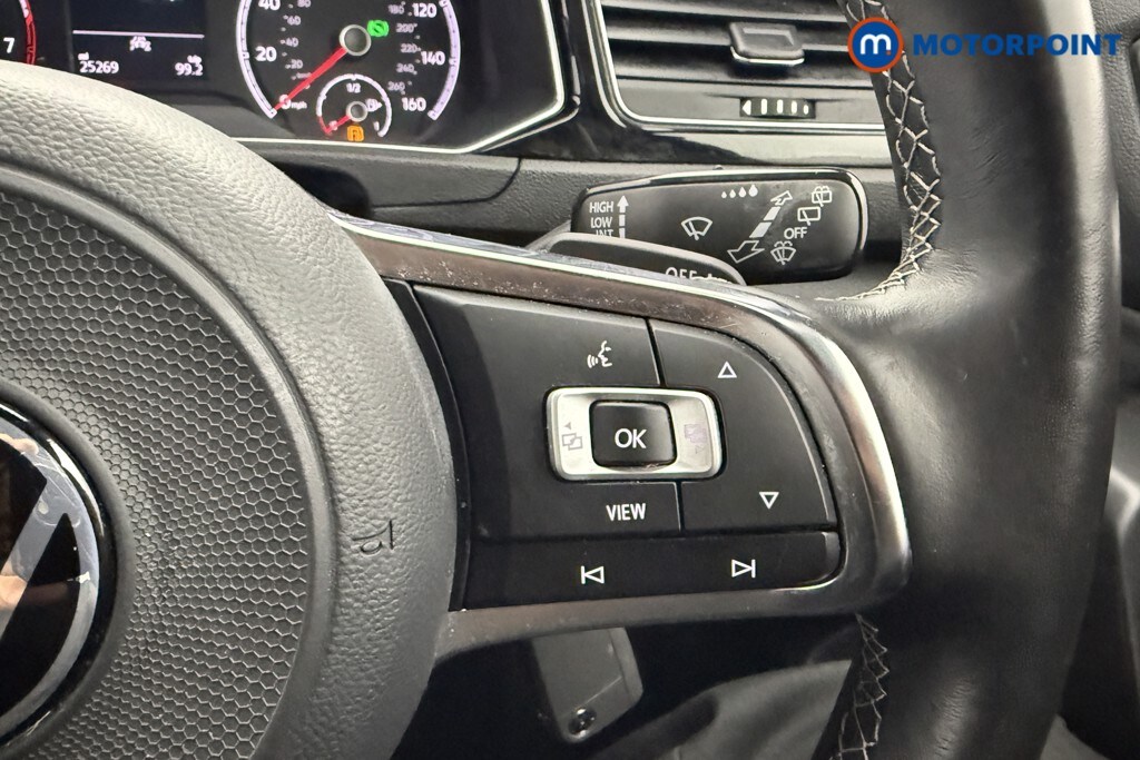 Used Volkswagen T-Roc for sale - 78143971: Photo 17