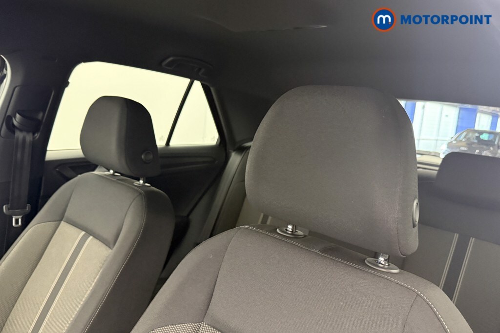 Used Volkswagen T-Roc for sale - 78143971: Photo 28