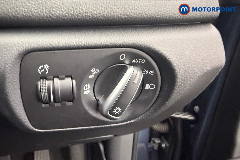 Used Audi Q3 2017 for sale - 77730364: Photo 21