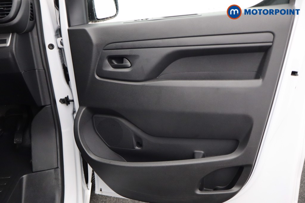 Used Vauxhall Vivaro 2024 for sale - 76739147: Photo 21