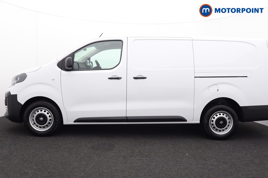Used Vauxhall Vivaro 2024 for sale - 76739147: Photo 4