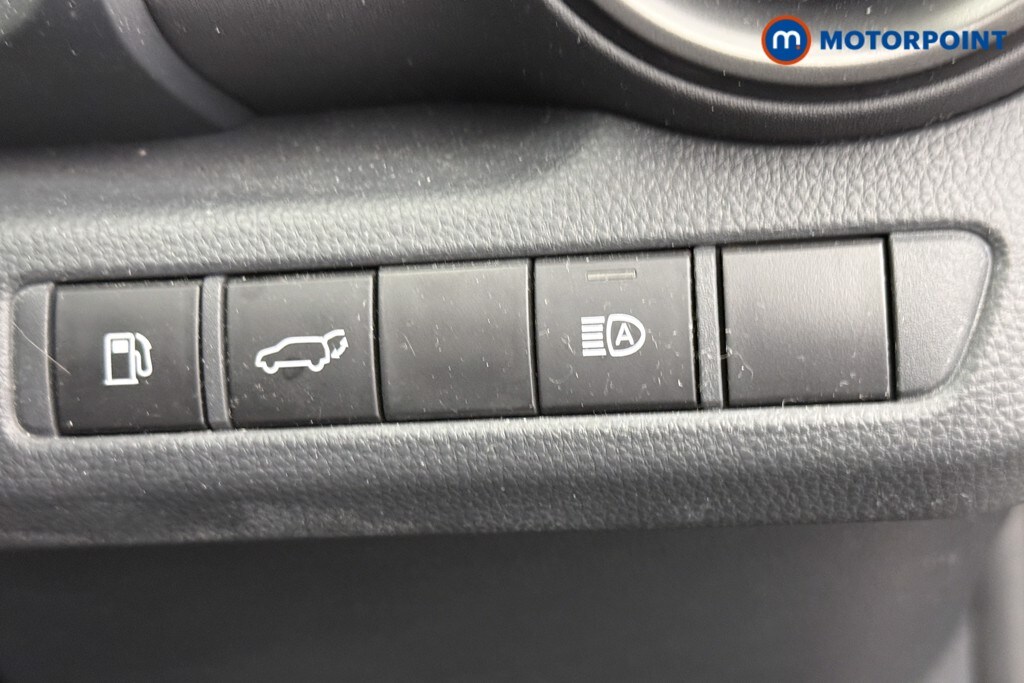 Used Toyota C-HR 2024 for sale - 76394892: Photo 23