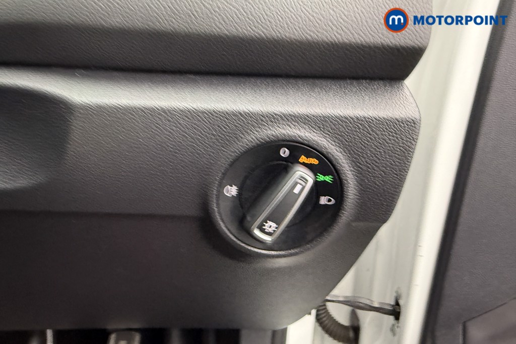 Used Volkswagen T-Roc 2022 for sale - 77117611: Photo 24