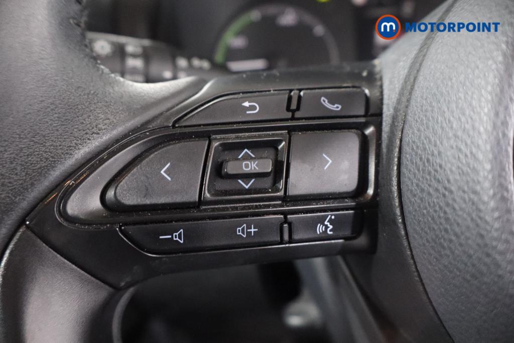 Used Toyota Yaris 2020 for sale - 76984940: Photo 14