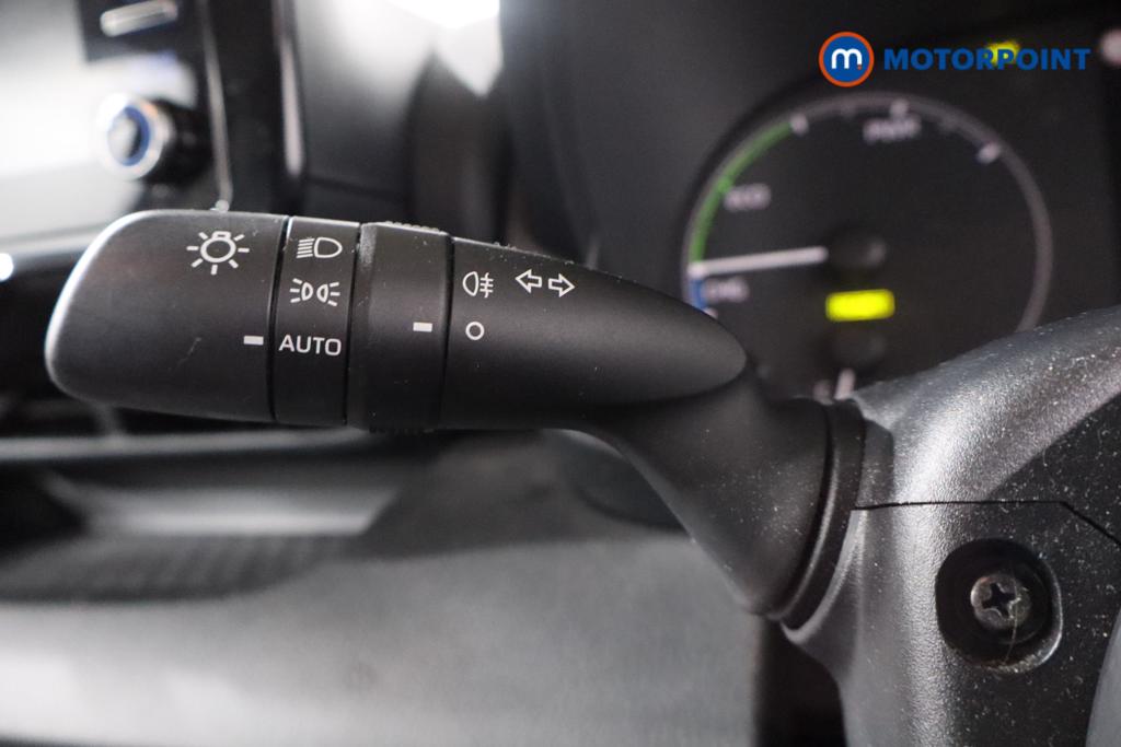 Used Toyota Yaris 2020 for sale - 76984940: Photo 16