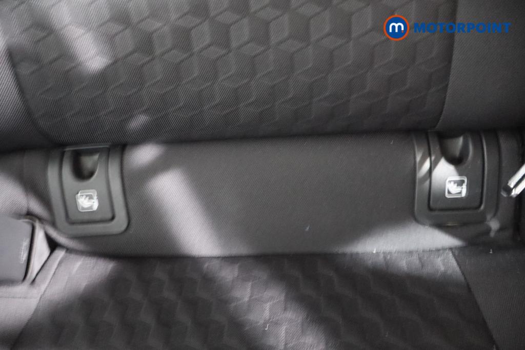 Used Toyota Yaris 2020 for sale - 76984940: Photo 23