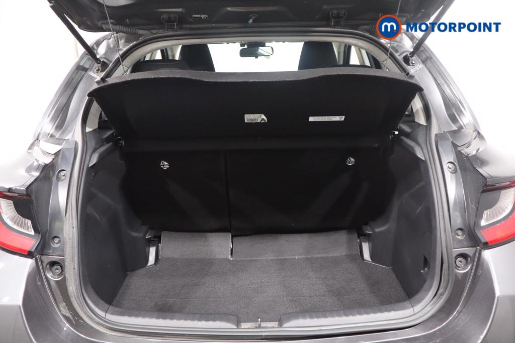 Used Toyota Yaris 2020 for sale - 76984940: Photo 24