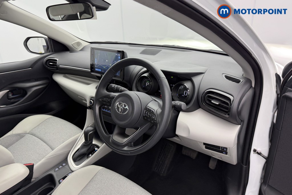 Used Toyota Yaris 2023 for sale - 76046825: Photo 12