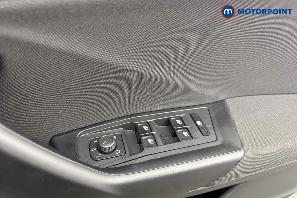 Used Volkswagen T-Roc 2023 for sale - 77916764: Photo 16