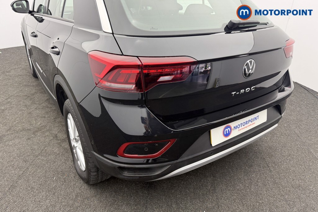 Used Volkswagen T-Roc 2023 for sale - 77916764: Photo 23