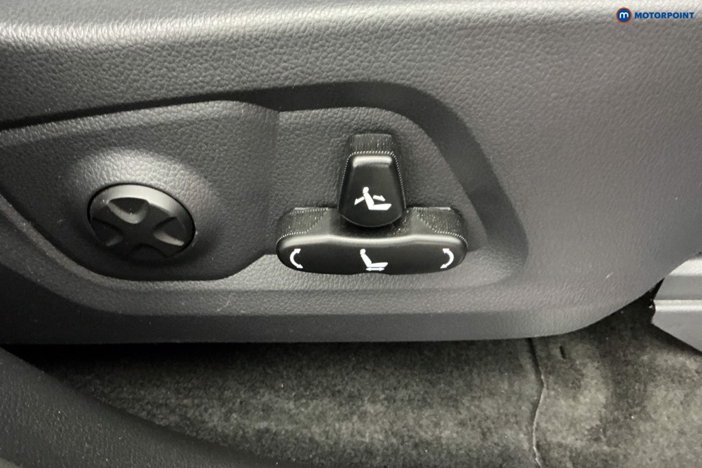 Used Ssangyong Rexton 2023 for sale - 77207961: Photo 30