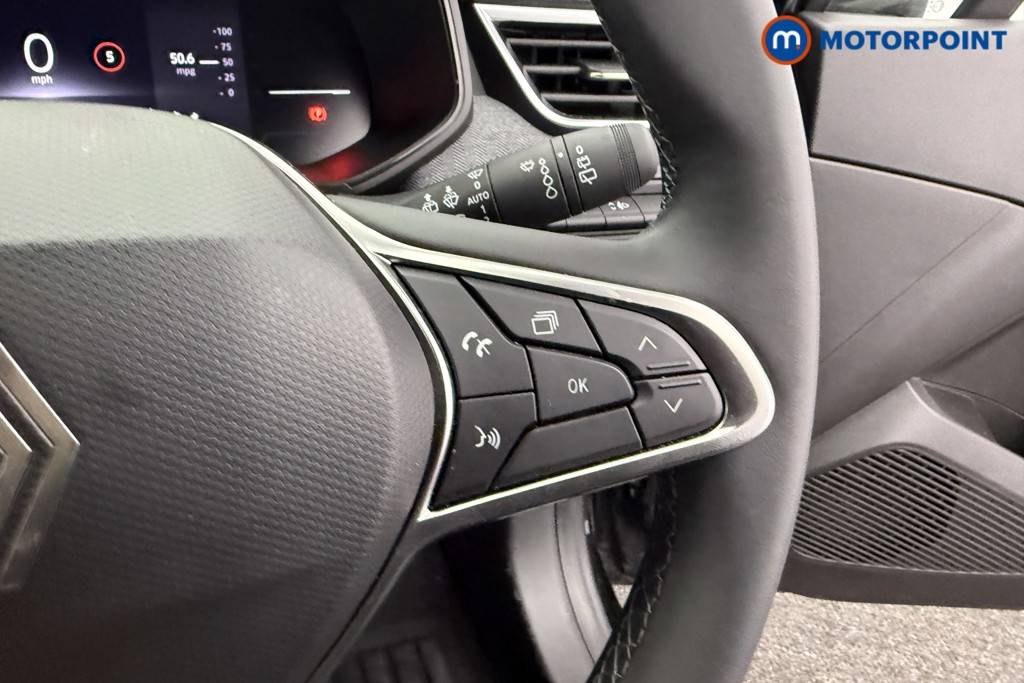 Used Renault Clio 2024 for sale - 76933781: Photo 21