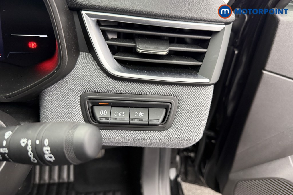 Used Renault Clio 2024 for sale - 76933781: Photo 22