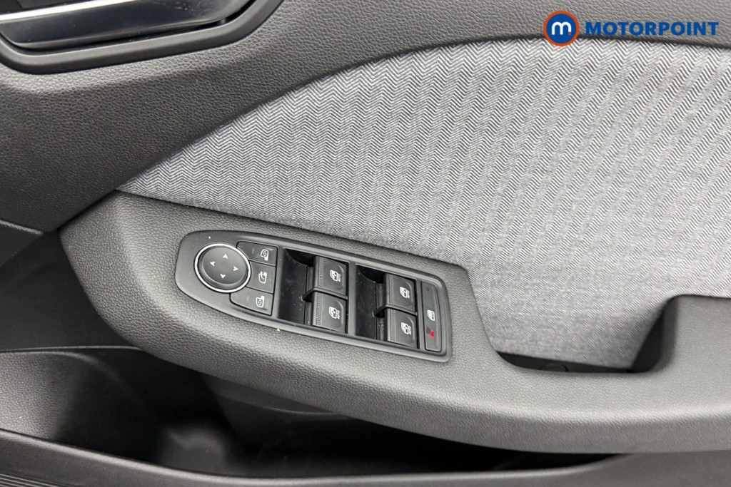 Used Renault Clio 2024 for sale - 76933781: Photo 23