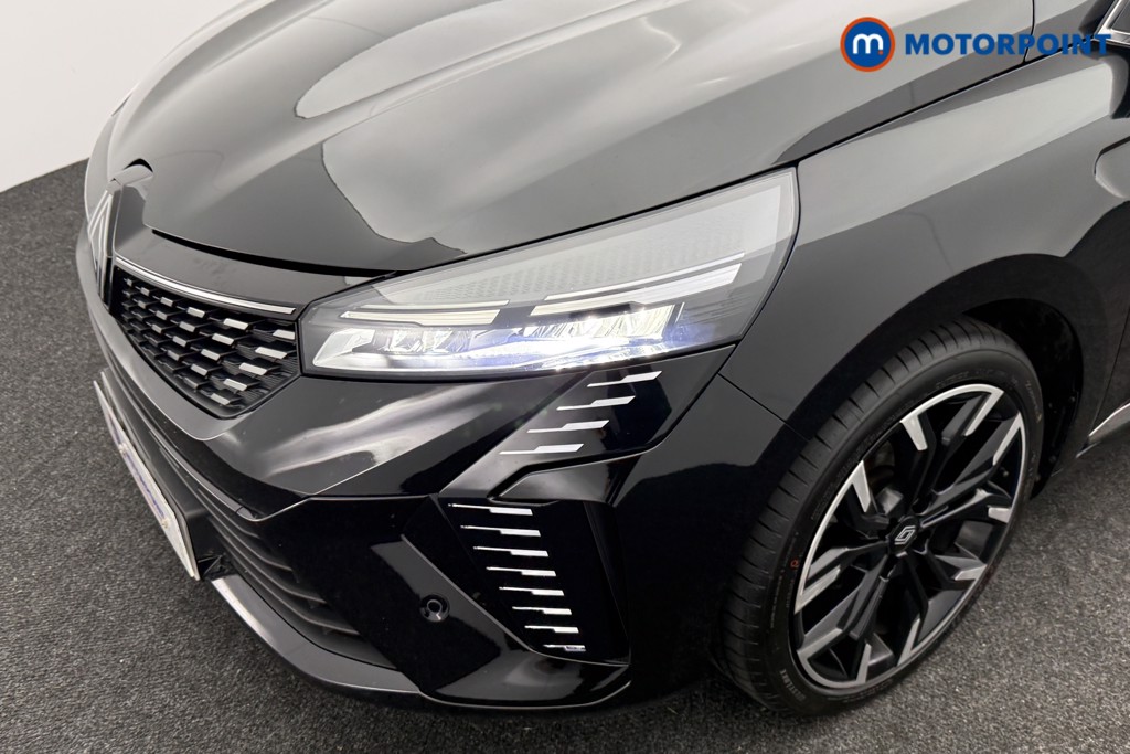 Used Renault Clio 2024 for sale - 76933781: Photo 35