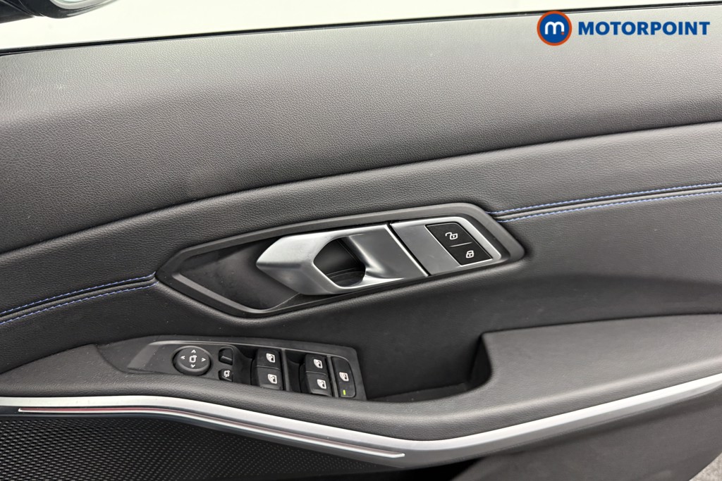 Used BMW 3 Series 2023 for sale - 76209602: Photo 23