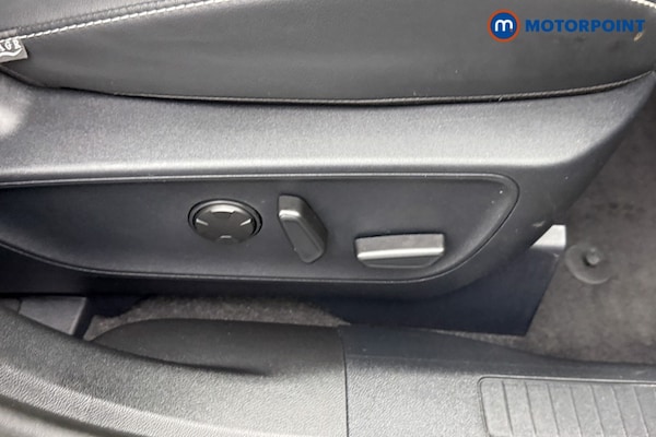 Used Ford Kuga 2024 for sale - 76234971: Photo 25