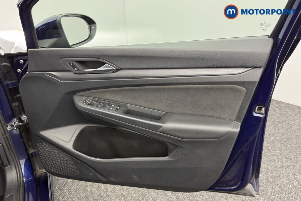 Used Volkswagen Golf 2024 for sale - 76298160: Photo 25