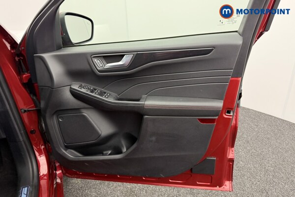 Used Ford Kuga 2022 for sale - 75252982: Photo 26