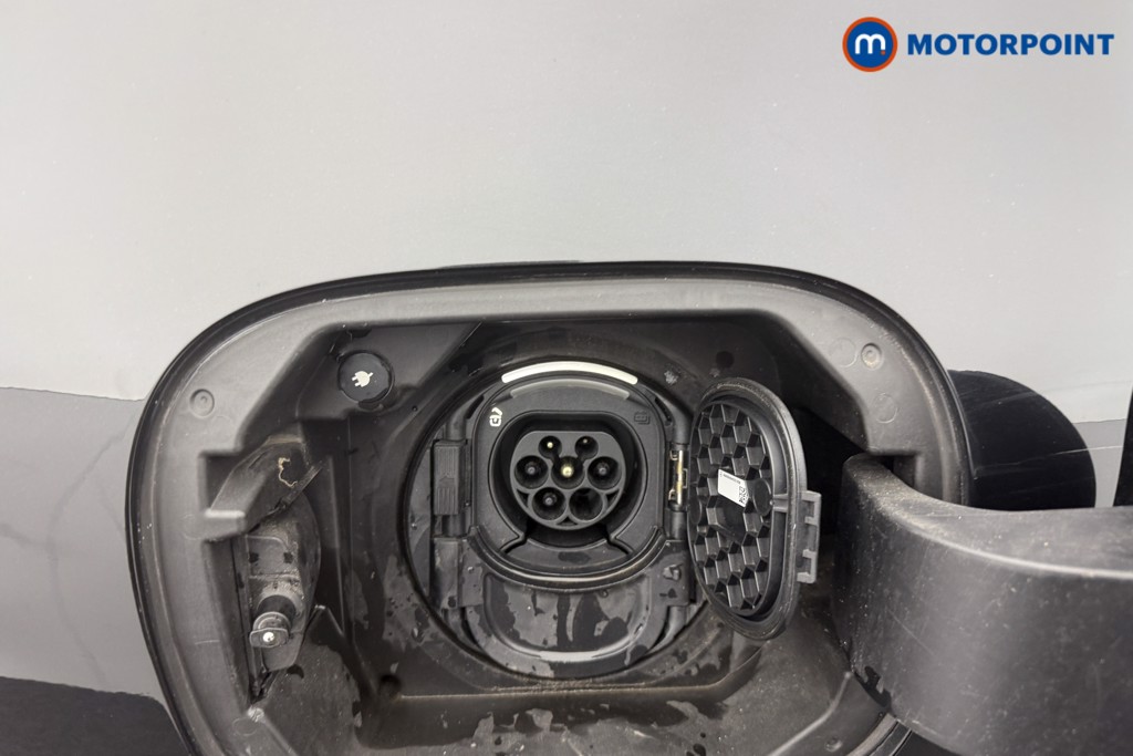 Used Mercedes-Benz GLA 2021 for sale - 76650734: Photo 16