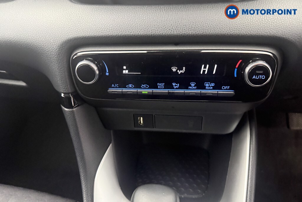 Used Toyota Yaris 2022 for sale - 77582352: Photo 27