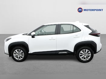 Used Toyota Yaris Cross 2023 for sale - 78476480: Photo