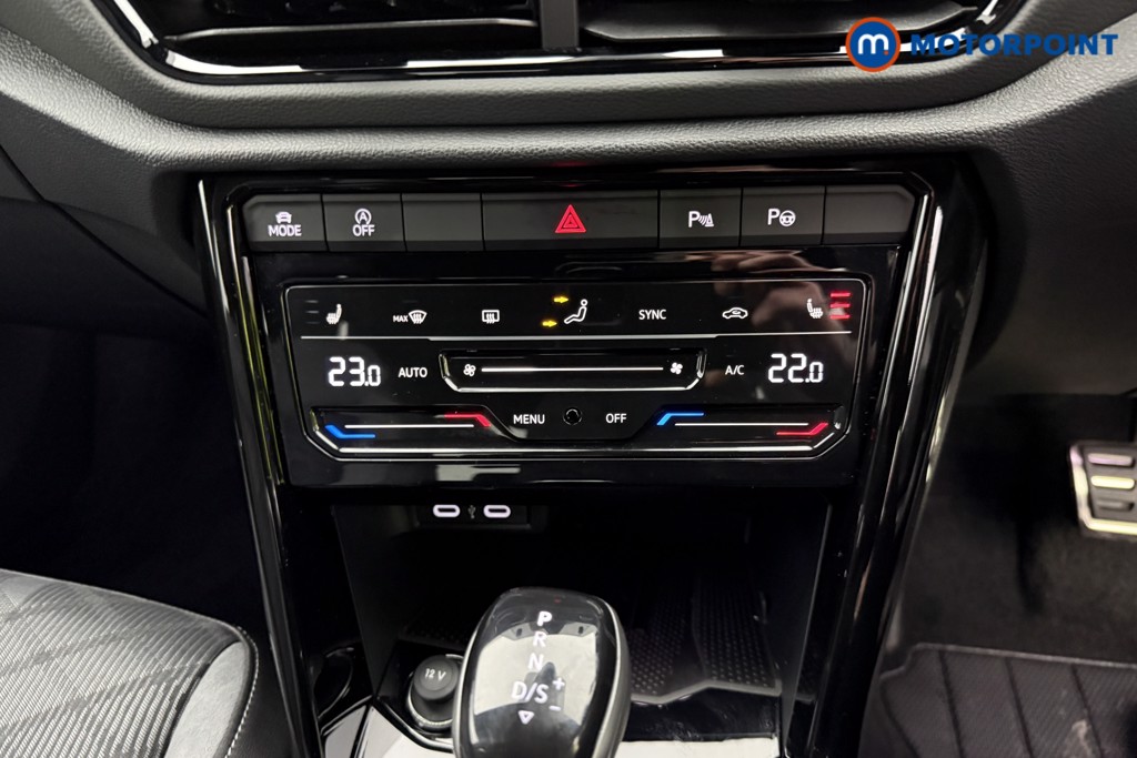 Used Volkswagen T-Roc 2025 for sale - 77421062: Photo 19