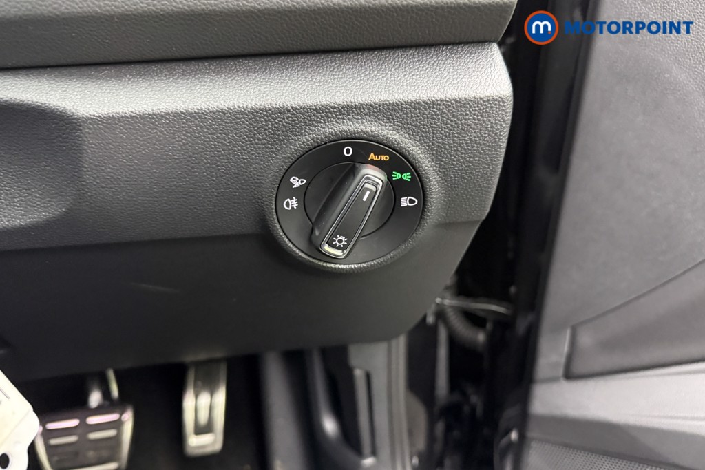 Used Volkswagen T-Roc 2025 for sale - 77421062: Photo 23