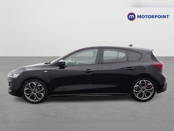 Used Ford Focus 2023 for sale - 77026106: Photo