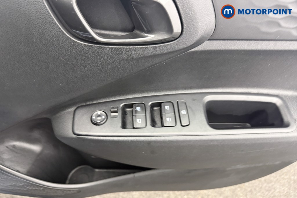 Used Hyundai i10 for sale - 77364632: Photo 23